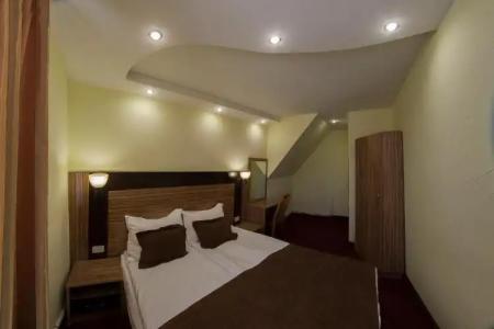Alpina Resort by Stellars - 200