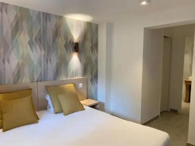 Htel Le Mistral - 26