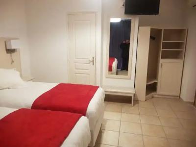 Corsica Hostel Porto Vecchio - 4