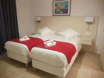 Corsica Hostel Porto Vecchio - 2