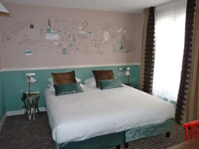 Hôtel des 3 Poussins - 72