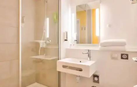 B&B Paris 17 Batignolles - 61