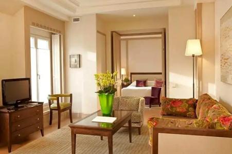 Hôtel de l'Arcade - 46