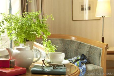 Hôtel de l'Arcade - 6