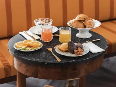 Madeleine de Senlis - 11