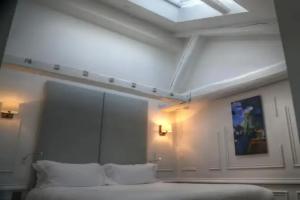 Hotel Moliere, Paris