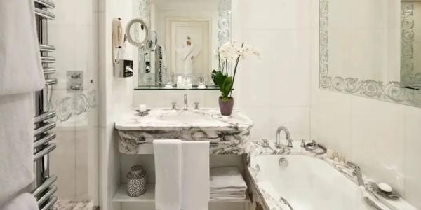 Plaza Athénée Paris & Dior Spa - 45