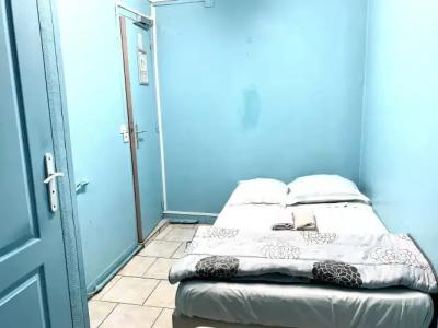 Hôtel des Andelys - 1