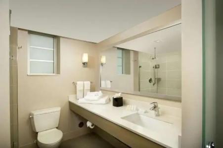 Hilton Garden Inn Miami South Beach, FL - 26