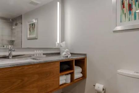 B Ocean Resort Fort Lauderdale Beach - 9