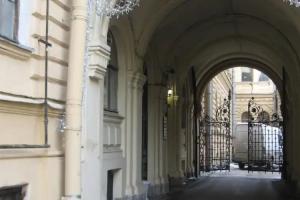 Nauka Na Millionnoy Hotel