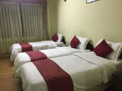 Everest Mount Holiday - 31