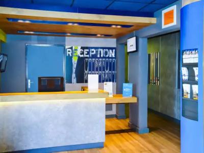 Ibis Budget Hyères Centre-Ville - 1