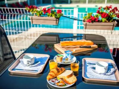 Ibis Budget Hyères Centre-Ville - 10