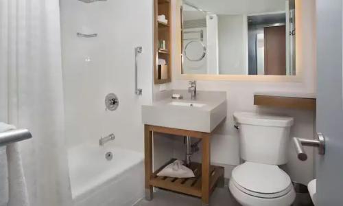 New York Hilton Midtown - 93