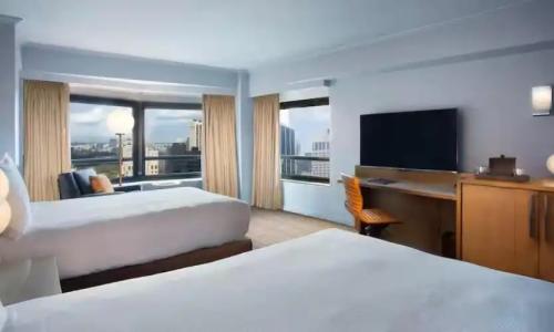 New York Hilton Midtown - 57