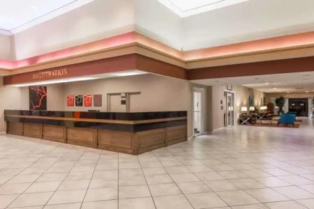 Ramada by Wyndham Kissimmee Gateway - 1