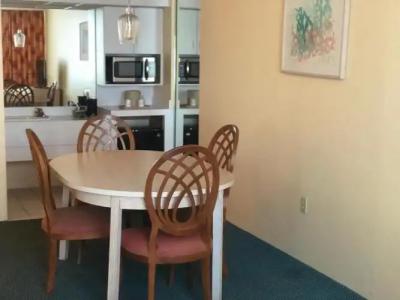 Ramada by Wyndham Kissimmee Gateway - 73