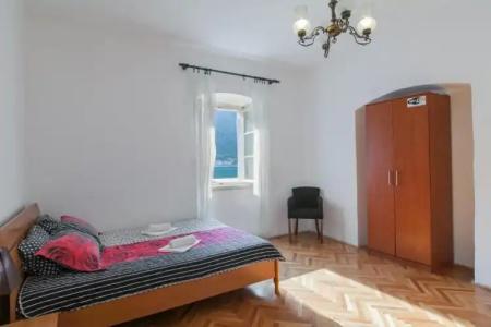 Montenegro Hostel 4U Party - 23