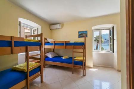 Montenegro Hostel 4U Party - 16