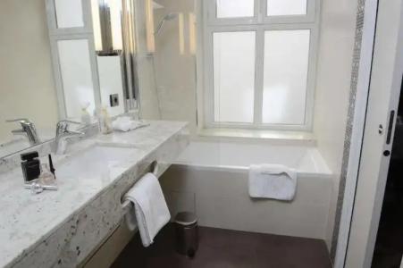 Best Western Plus Sydney Opera - 121