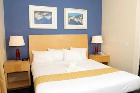 ChartHouse Clearwater Beach Marina - 17