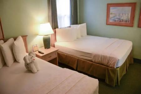 ChartHouse Clearwater Beach Marina - 12