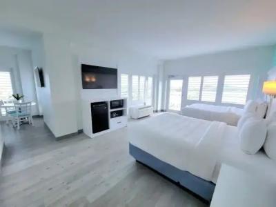 ChartHouse Clearwater Beach Marina - 42