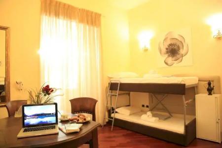 Nika Hostel - 0