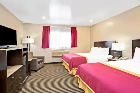 Ramada Marina Del Rey - 5