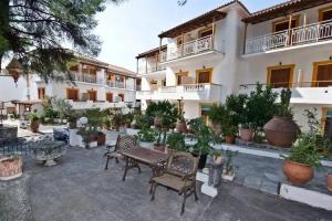 Elios Holidays Hotel, Skopelos Town