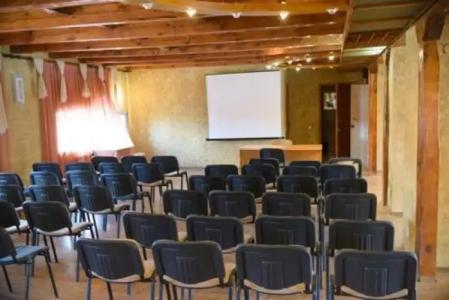 Hotel-Restaurant Lyube Plus - 9