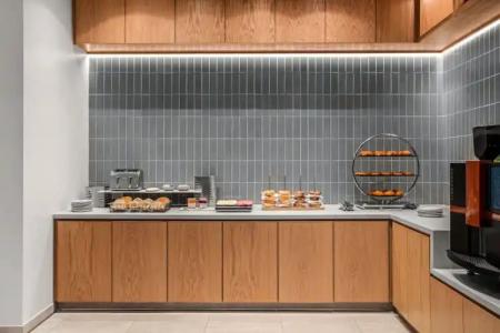 Marina del Rey Marriott - 82