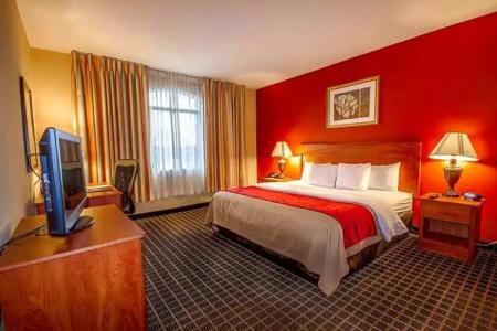 Clarion Inn & Suites Miami International Airport - 27