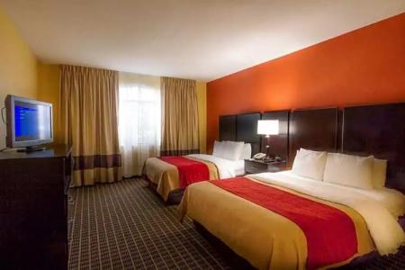 Clarion Inn & Suites Miami International Airport - 28