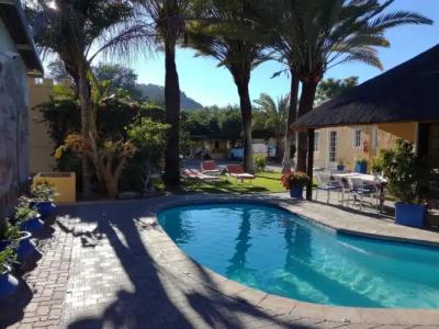 Capbon Guesthouse - 0