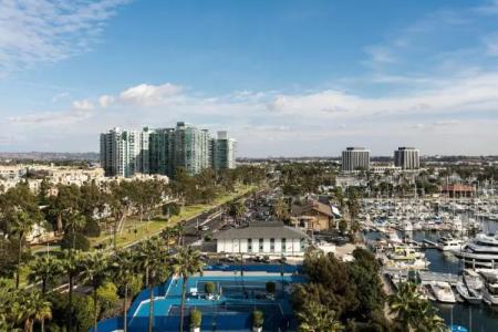 The Ritz-Carlton, - 76