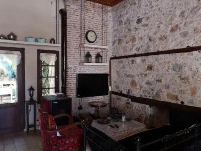 Ayvalik Sarigelin Pansiyon - 1