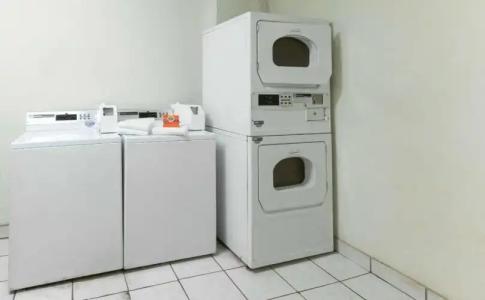 OYO Oklahoma City South I-35 and SE 29th - 23