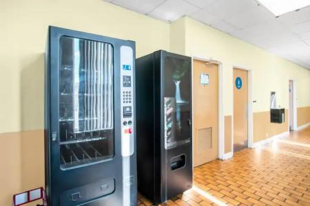 OYO Oklahoma City South I-35 and SE 29th - 13