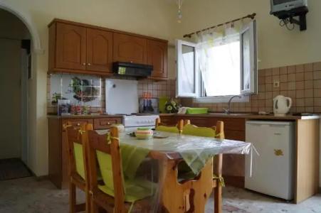 Katerina Pool Apartments - 11