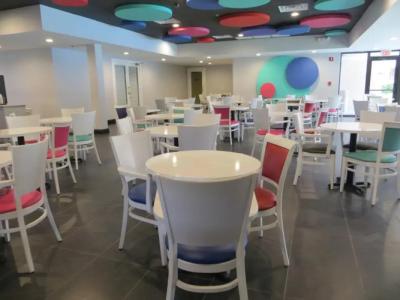 Grand Orlando at Universal Blvd - Shuttle to Theme Parks - 30