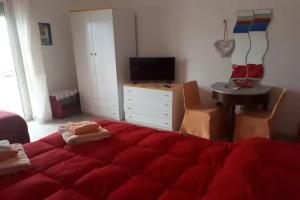 Limoni sul mare, Faro