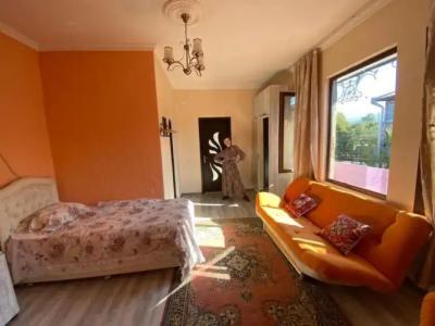 Batumi Wonderland Guest House - 43