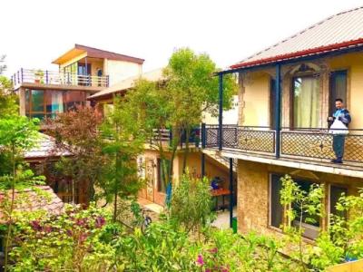 Batumi Wonderland Guest House - 44