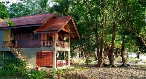 Joy Bungalow Resort and Restaurant - 4