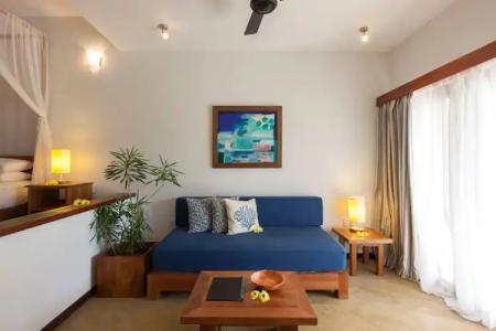 L'Hirondelle Self Catering Guest House - 4