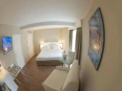 Hôtel l'Abbaye - 83