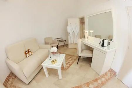 Hôtel l'Abbaye - 122