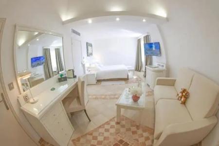 Hôtel l'Abbaye - 121